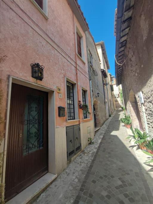 Pink House Apartment Fara in Sabina Exterior foto